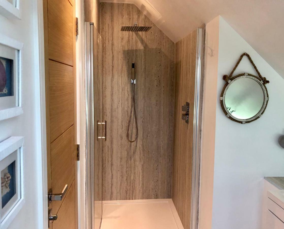 סנט אנדרוס Beautiful Beach View Cottage Bungalow מראה חיצוני תמונה